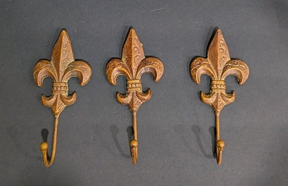 Set of 3 Cast Iron Fleur De Lis Double Wall Hooks Hangers Patina Gothic Revival